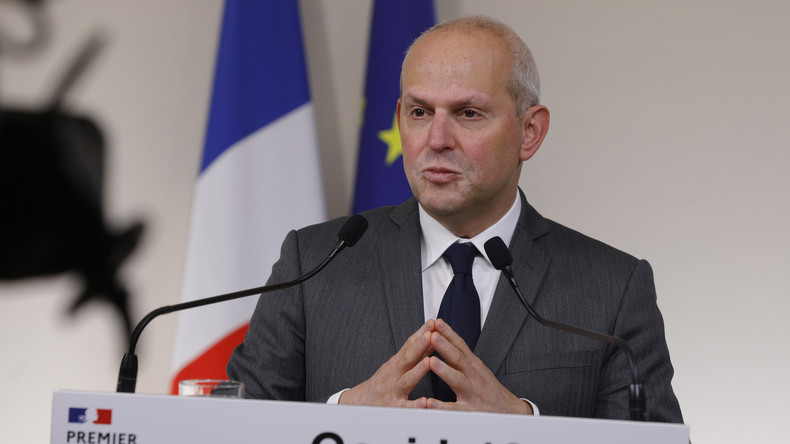 Coronavirus : le gouvernement français fait volte-face sur le port des masques