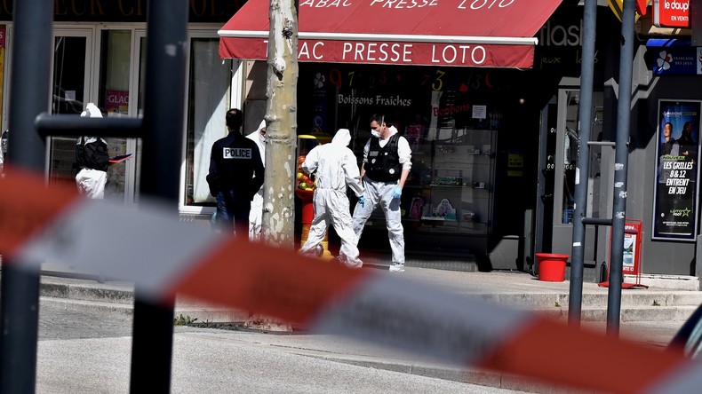 Attaque de Romans-sur-Isère : trois hommes, dont l'assaillant présumé, placés en garde à vue