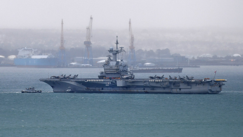 Le porte-avions français Charles de Gaulle écourte sa mission après des soupçons de Covid-19 à bord