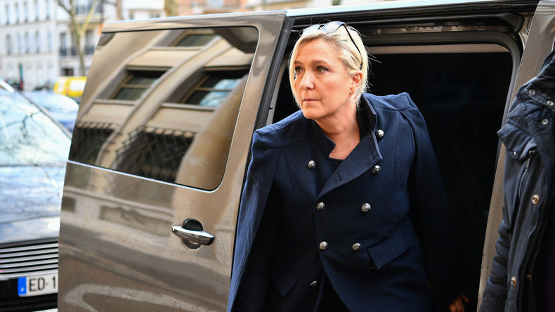 Covid-19 : Marine Le Pen appelle à «tester massivement les gens qui travaillent»