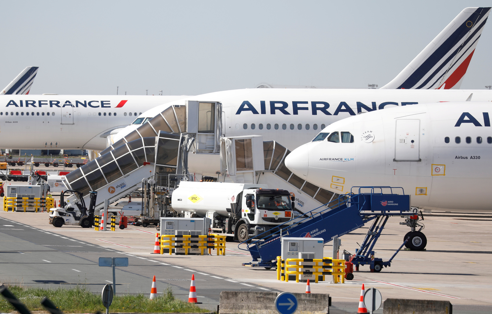 Des images de vols  Air  France  remplis cr ent la pol mique 