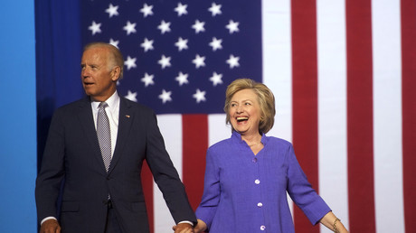 Hillary Clinton a appelé à élire «son ami» Joe Biden, accusé d’agression sexuelle