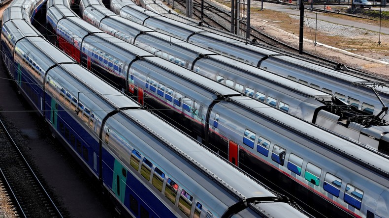Coronavirus : avec 3 milliards d'euros de manque à gagner, la SNCF pourrait supprimer des postes