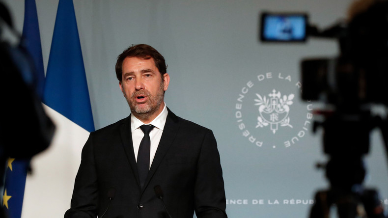 Masques de protection : selon Castaner, le gouvernement n'a «certainement pas été assez clair»