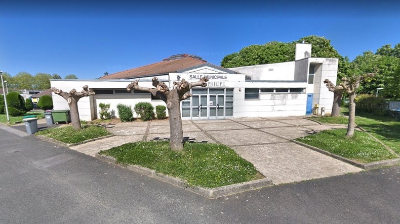 Jets de pierres : un maire de l'Essonne filme son agression à la sortie d'une réunion