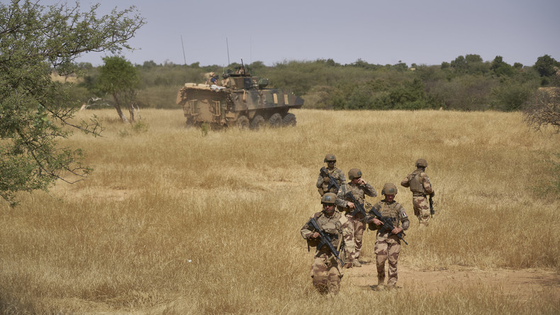 BARKHANE : STOP OU ENCORE ? La nouvelle task force Takuba : chant du cygne ou renouveau ?