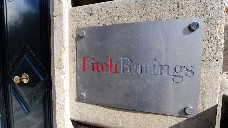 Fitch abaisse la perspective de la France de «stable» à «négative», mais maintient la note de «AA»