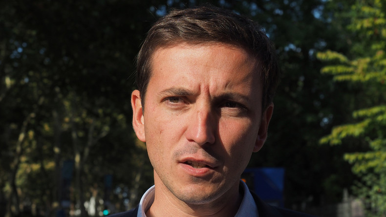 Le député Aurélien Taché annonce son départ du parti présidentiel LREM