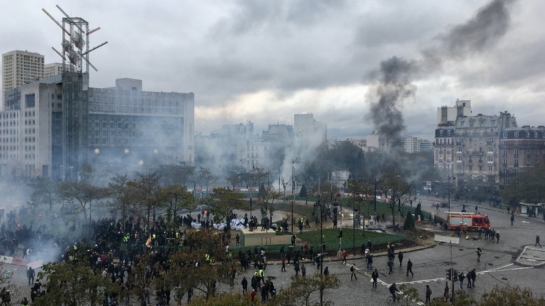Priscillia Ludosky et Faouzi Lellouche déposent plainte contre le préfet de Paris Didier Lallement