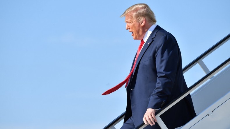 Donald Trump freine l'accès au travail des immigrés pour lutter contre le chômage des Américains