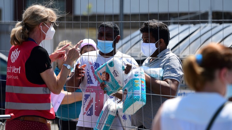 Allemagne : plus de 600 000 personnes reconfinées après la découverte d'un foyer dans un abattoir