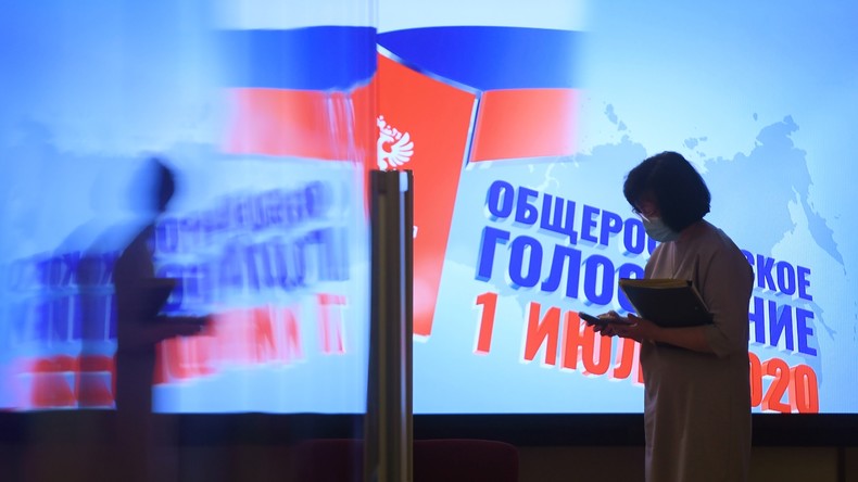 Le vote national sur les amendements à la Constitution russe débute