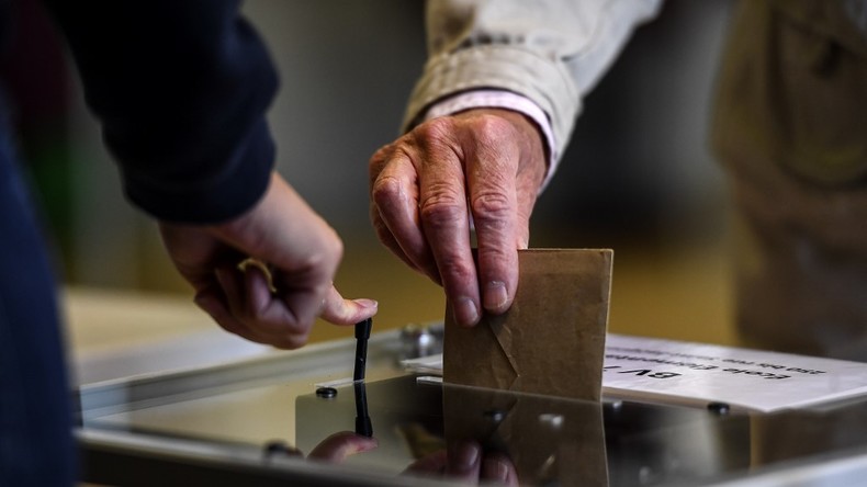 Municipales : LR, RN et EELV se félicitent de leurs victoires respectives