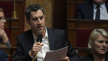 L'estimant vidé de sa substance par LREM, Ruffin retire son texte sur les agents d'entretien