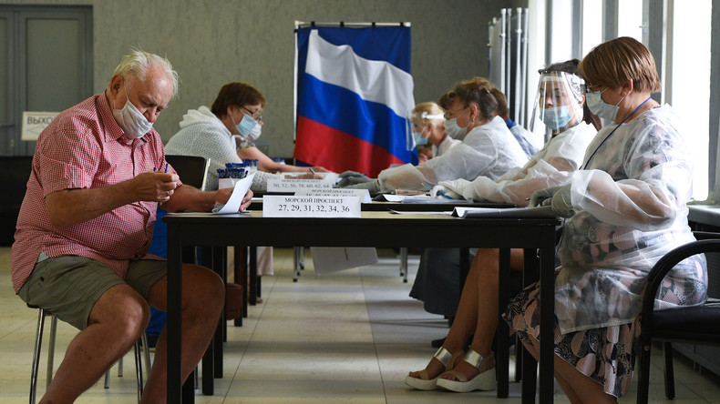 Le scrutin sur la réforme constitutionnelle s'achève en Russie