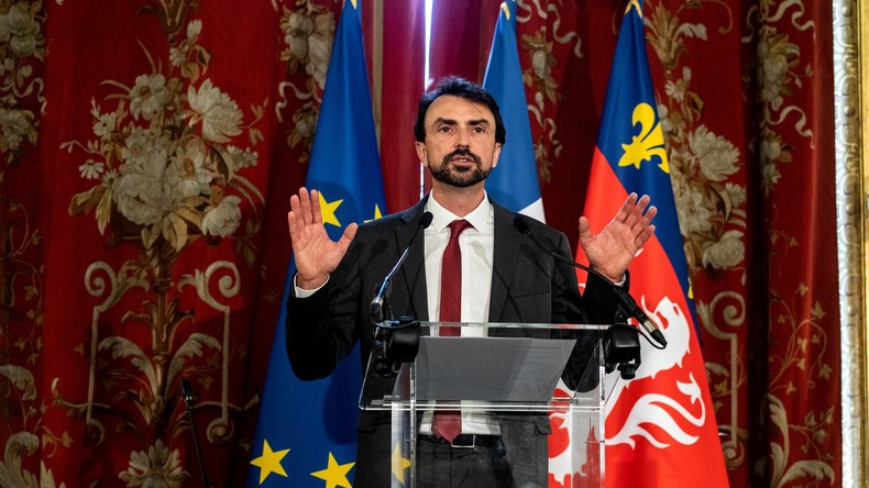 «Nous ne sommes pas là pour détruire mais pour construire», assure le nouveau maire EELV de Lyon