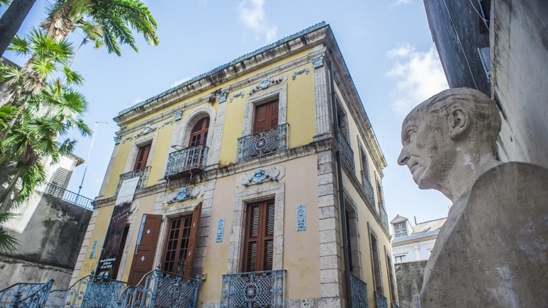 Guyane : une statue de Victor Schœlcher renversée pendant la nuit à Cayenne