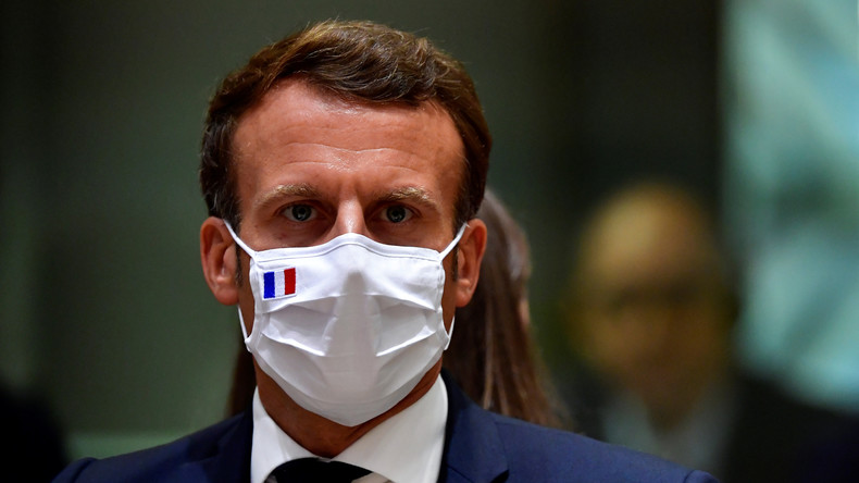 Port du masque obligatoire : Emmanuel Macron refuse l'idée de la gratuité pour tous