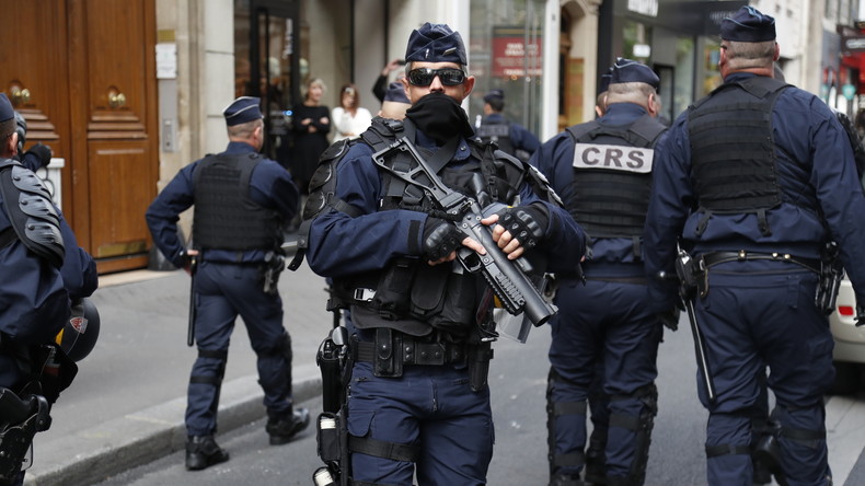 LBD, grenade, drones : que contient le nouveau schéma national du maintien de l'ordre ?