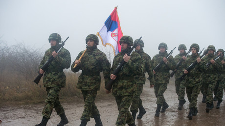 Sous pression de l'UE, la Serbie renonce à des exercices militaires avec la Russie Sous pression de l'UE, la Serbie renonce à des exercices militaires avec la Russie