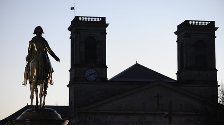Statue de Napoléon remplacée à Rouen ? Christian Estrosi propose de l'installer à Nice
