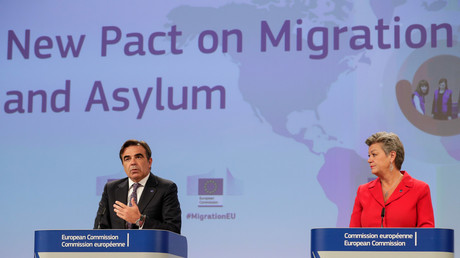 L'UE durcit sa politique migratoire mais introduit un «mécanisme de solidarité obligatoire»