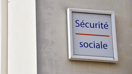 Budget De La Securite Sociale Au Senat La Droite Veut Repousser Le Depart A La Retraite A 63 Ans Rt En Francais