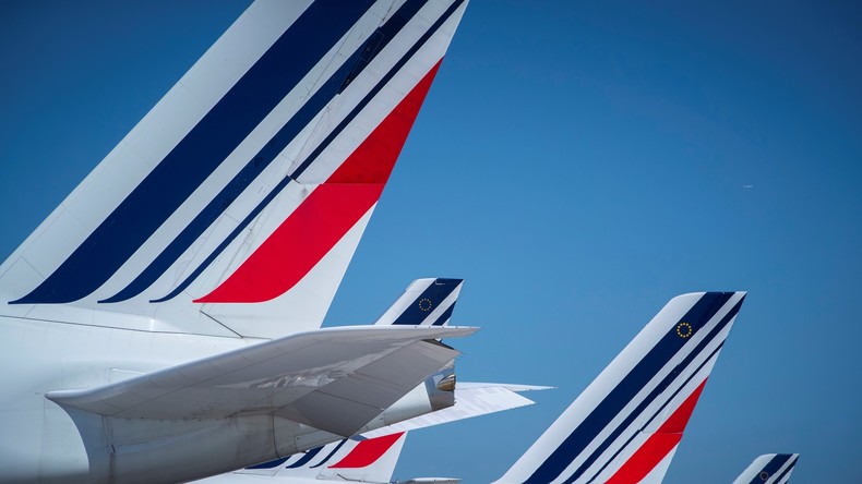 Les aéroports de Paris anticipent jusqu’à 70% de baisse du trafic en 2020