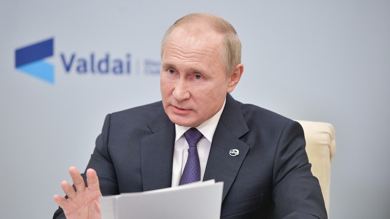 Vladimir Poutine a un message pour ceux qui comptent sur un déclin de la Russie (VIDEO)