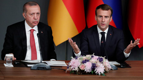 Djihadistes de Syrie au Haut-Karabagh : Macron réclame des comptes à la Turquie et interpelle l’OTAN