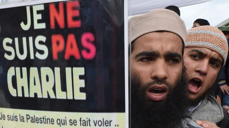 La dissolution de l'association BarakaCity en conseil des ministres est-elle symbolique ?