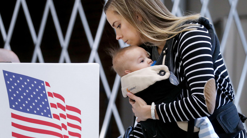 La classe politique française réagit aux élections américaines sur les réseaux sociaux