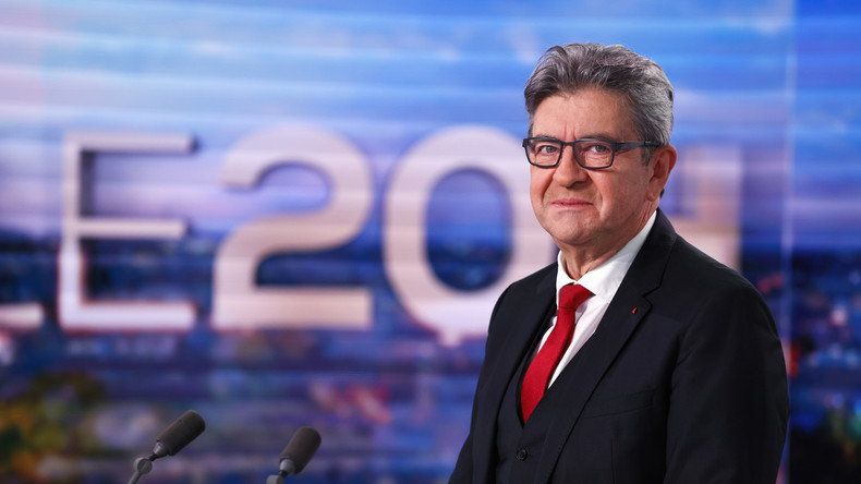 Jean-Luc Mélenchon candidat à la présidentielle s'il reçoit le soutien de 150 000 personnes
