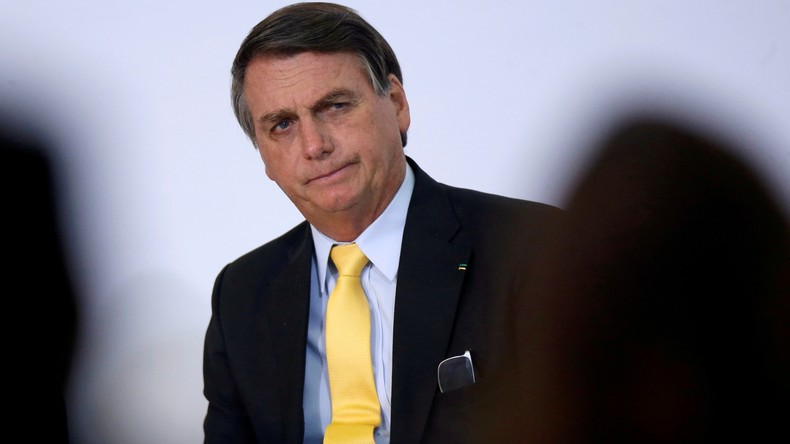 Bolsonaro : le Brésil doit cesser d'être «un pays de pédés» face à une pandémie «surdimensionnée»
