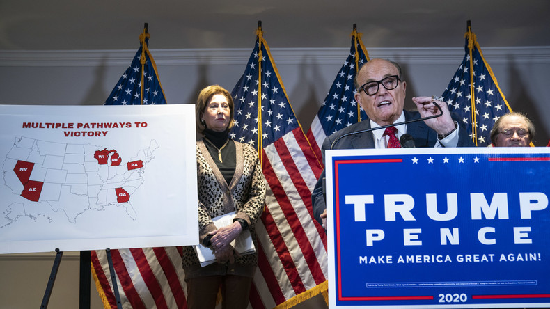 Rudolph Giuliani, l'avocat de Trump, évoque une «conspiration nationale» pour faire élire Joe Biden