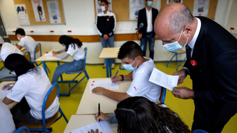 Opposition grandissante au port du masque dès six ans à l'école