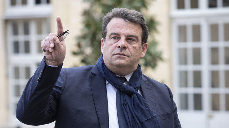 Solère et Séjourné pour conseiller officieusement Macron à l'Elysée ?