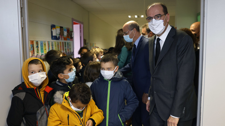 Des enfants peu contaminants mais encouragés à ne pas aller à l'école : le gouvernement incohérent ?