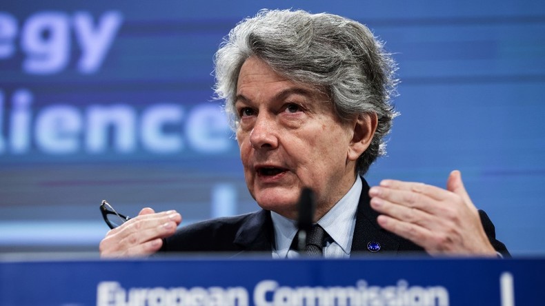 Antisémitisme en ligne : l'affaire miss Provence fait réagir le commissaire européen Thierry Breton