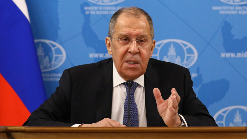 Moscou fustige Paris et Berlin pour leur inaction face au non-respect des accords de Minsk par Kiev