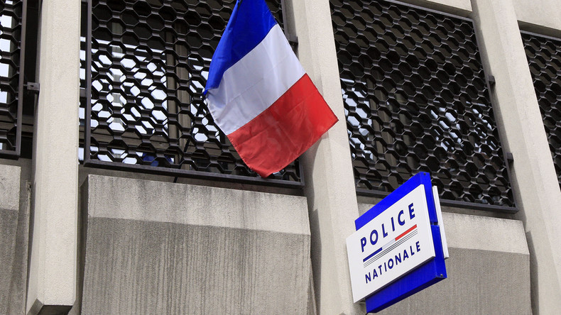 Enquête administrative ouverte après une fête organisée dans un commissariat en plein couvre-feu