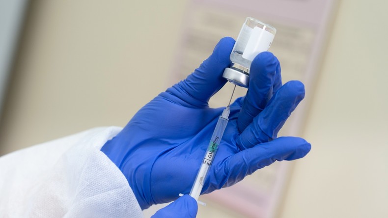 Le vaccin russe anti-Covid Spoutnik V efficace à plus de 91%, selon la revue médicale The Lancet