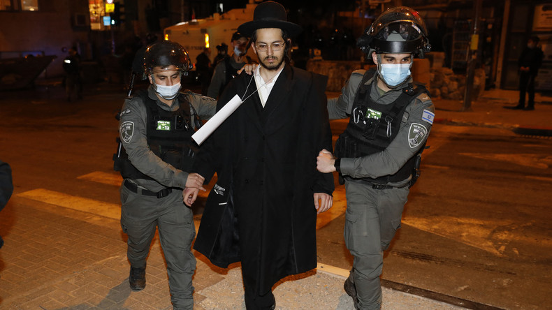 Israël : heurts entre la police et des juifs ultra-orthodoxes opposés aux restrictions