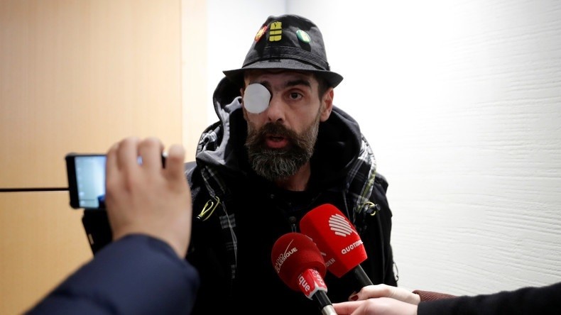 Gilets jaunes : deux policiers mis en examen pour violences, dont l'éborgnement de Jérôme Rodrigues