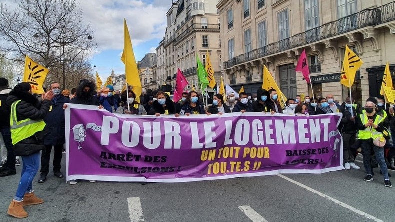 Rassemblements à travers la France pour dénoncer le mal-logement (IMAGES)