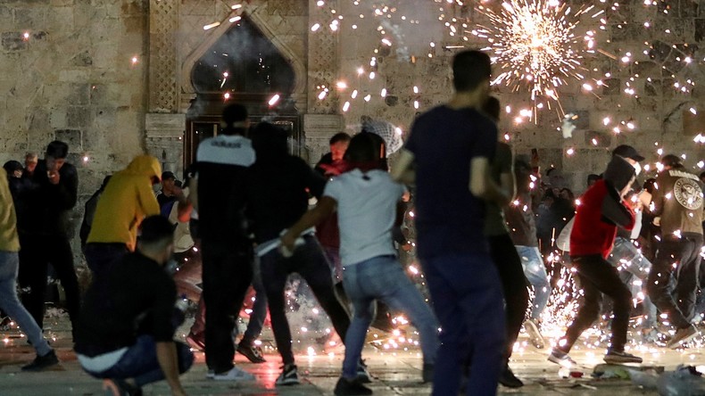 Jérusalem : plus de 200 blessés dans des heurts entre la police israélienne et des Palestiniens