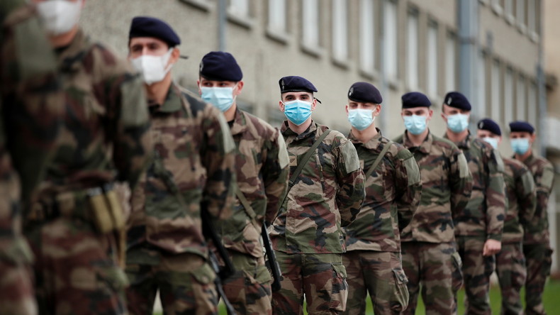 «Nos aînés ont raison»    Des militaires actifs signent un texte en soutien à la première tribune . 6098472887f3ec5b57508b84