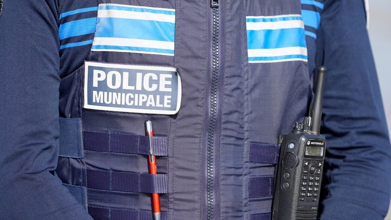 Villejuif : le retrait du LBD signe-t-il aussi une «instrumentalisation politique» de la sécurité ?