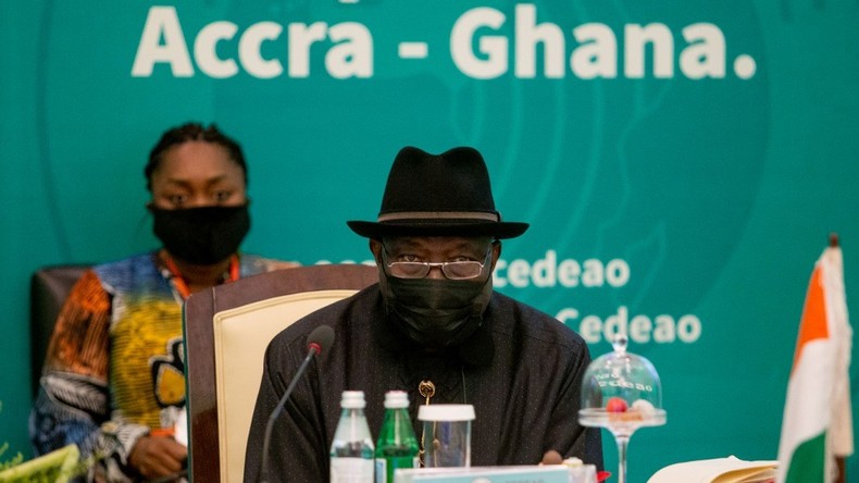 La Cédéao suspend le Mali de l'organisation après la prise de pouvoir du colonel Goïta