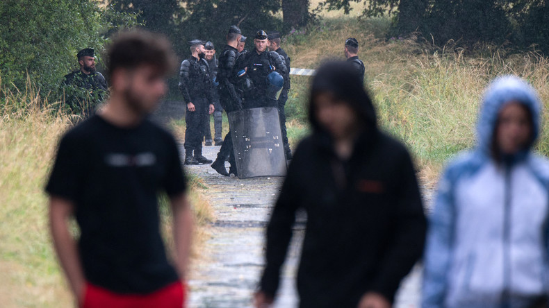 Festival illégal à Redon : «Comment en arrive-t-on à avoir 6 heures d’affrontements pour une fête ?»